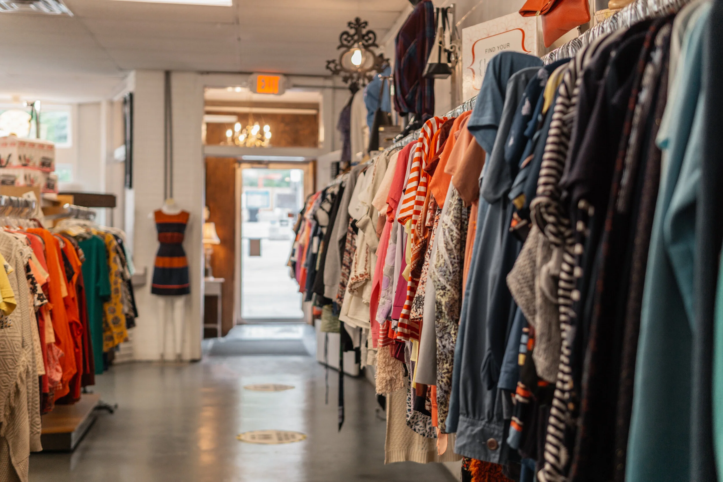 Annie's 2025 clothing boutique